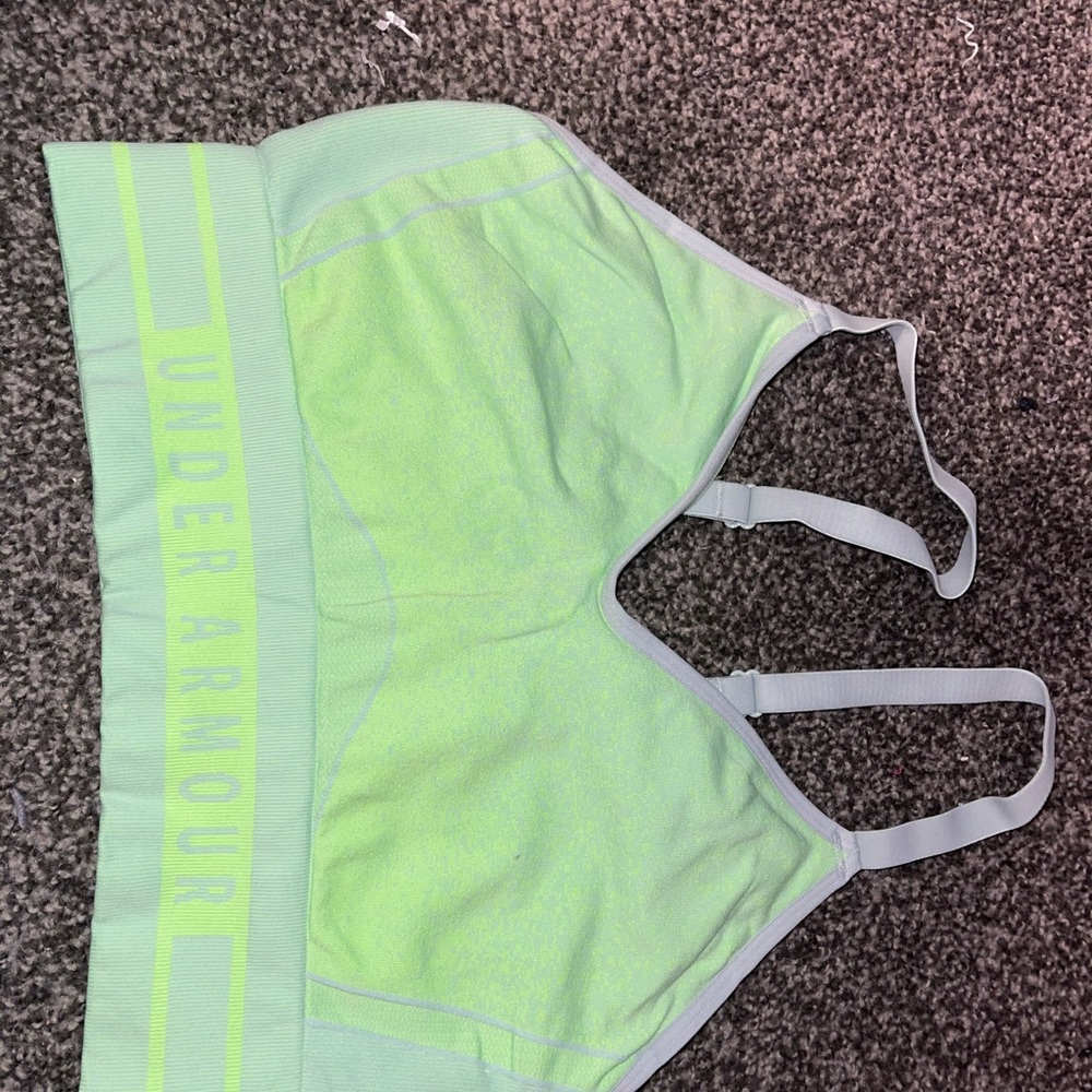 Under Armor Sports bra